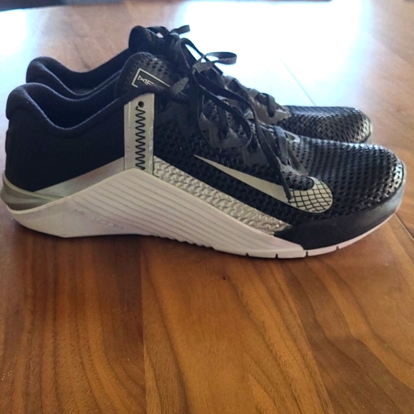 Nike Metcon 6 Training Shoes - Picture 4 of 12